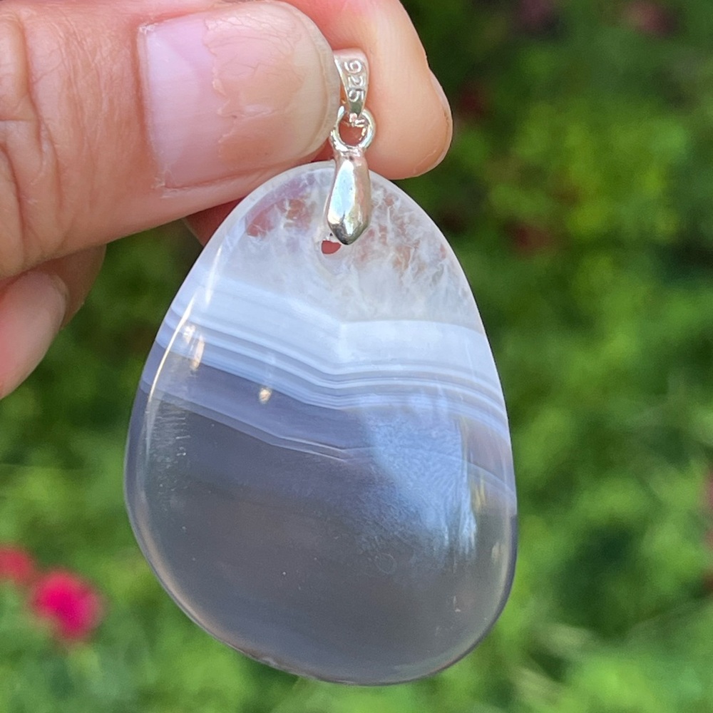 Silver plated banded agate quartz freeform pendant
